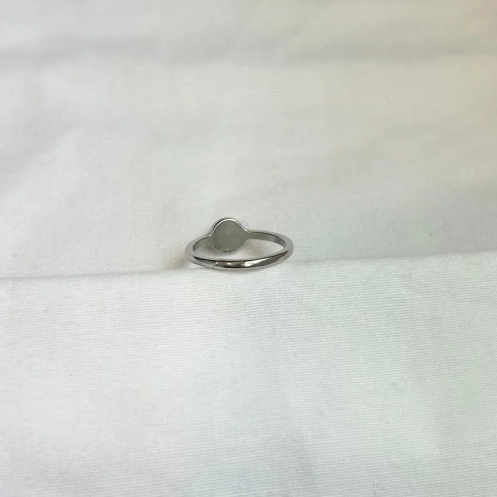 Vintage Inspired Luxury Silver Tone Ring